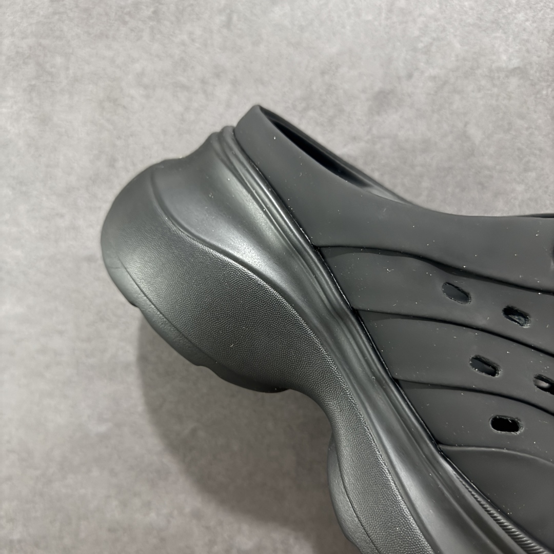 图片[6]-【公司级】GG-CC 7.5CM 2025年夏季新款时尚厚底洞洞拖鞋女通勤沙滩凉拖 MAX广东大厂出品‼ 品质推荐 春夏必备的一脚蹬包头洞洞拖鞋 厚底增高 拖拖的少女乐 秒变大长脚视感 百变穿搭 灵动闪闪的五金水钻点缀 简约大方 而不失高奢感 货号：G25S1502 尺码：35 36 37 38 39 40-选品中心