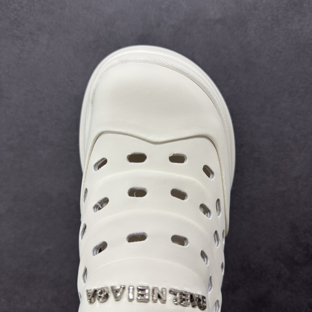 GG-CC 7.5CM 2025年夏季新款时尚厚底洞洞拖鞋女通勤沙滩凉拖 G25S1502