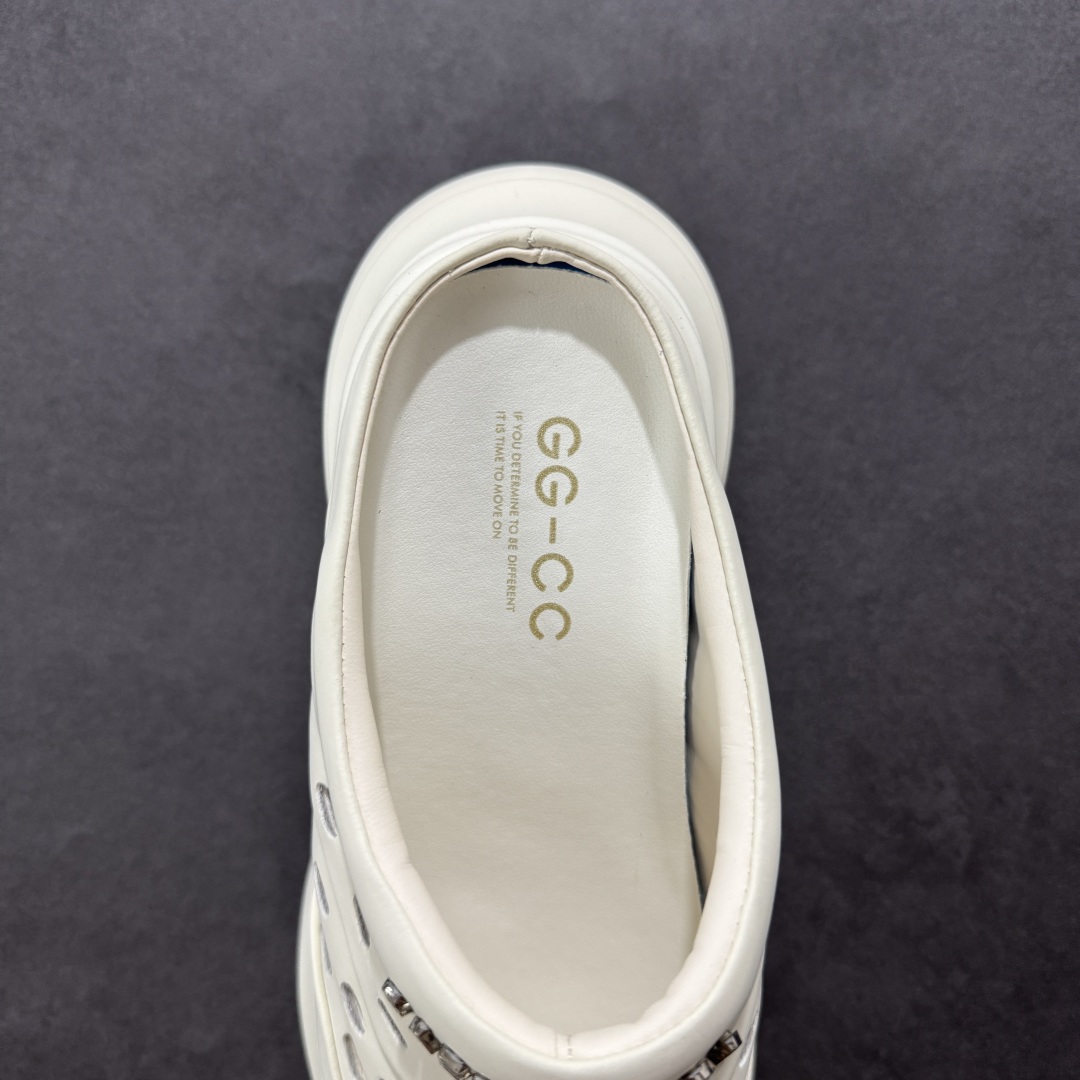 GG-CC 7.5CM 2025年夏季新款时尚厚底洞洞拖鞋女通勤沙滩凉拖 G25S1502