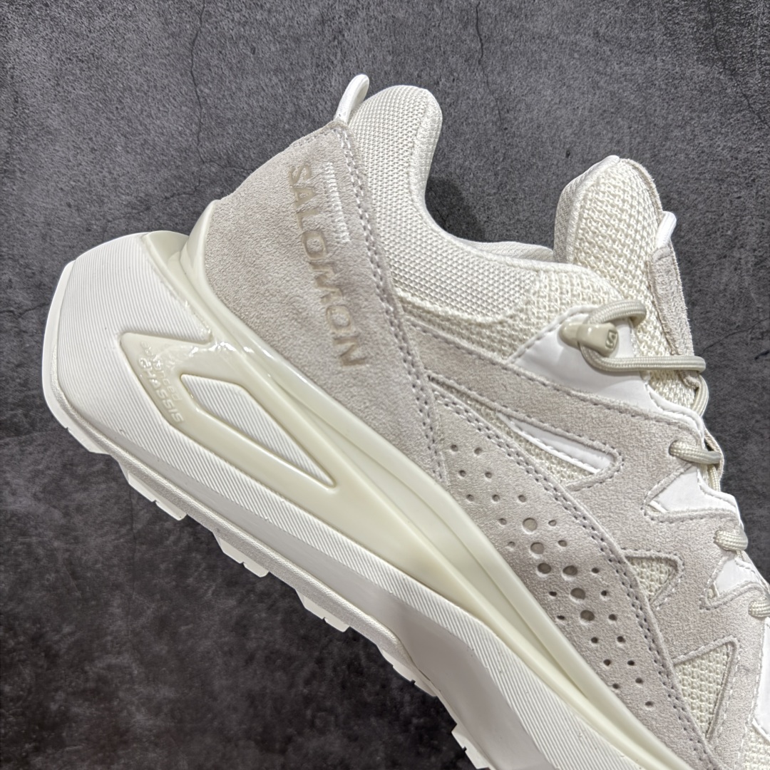 图片[7]-【莞产礼盒版】Salomon 萨洛蒙 情侣款👫 户外都市潮流舒适休闲 减震 Odyssey Elmt 运动鞋 原版购入开发 做货 雷军同款Salomon 为越野鞋 ODYSSEY ELMT LOW 提供全新配色选项 Vanillalce，配备柔软的缓震泡棉中底，提供持久的舒适感 鞋底采用了AdvancedChassisTMM 稳定的底盘系统 为穿着者提供舒服的脚感和稳定性 面料 原版定制进口牛皮材质 内里 原版定制透气网里 鞋底 原版开模防滑发泡材质 尺码： 36-46-选品中心