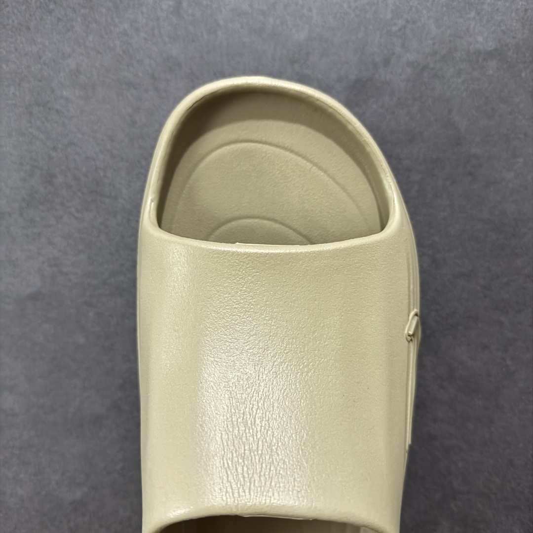 Nike ReactX Rejuven8 一脚蹬夏日穿搭凉鞋 HV4479-600