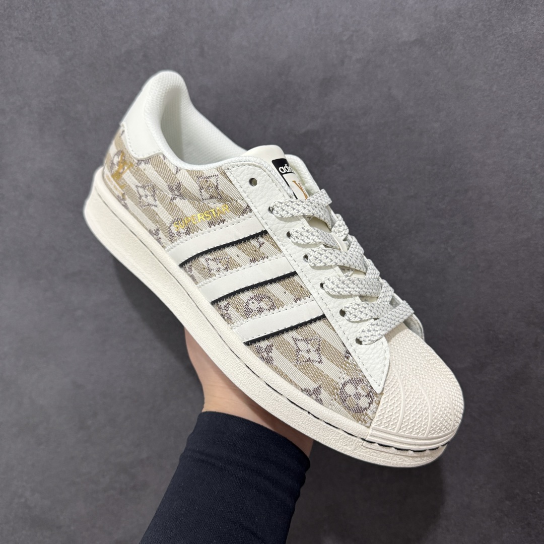  
【定制版】AD Originals Superstar x Louis Vuitton 白黄
采用全