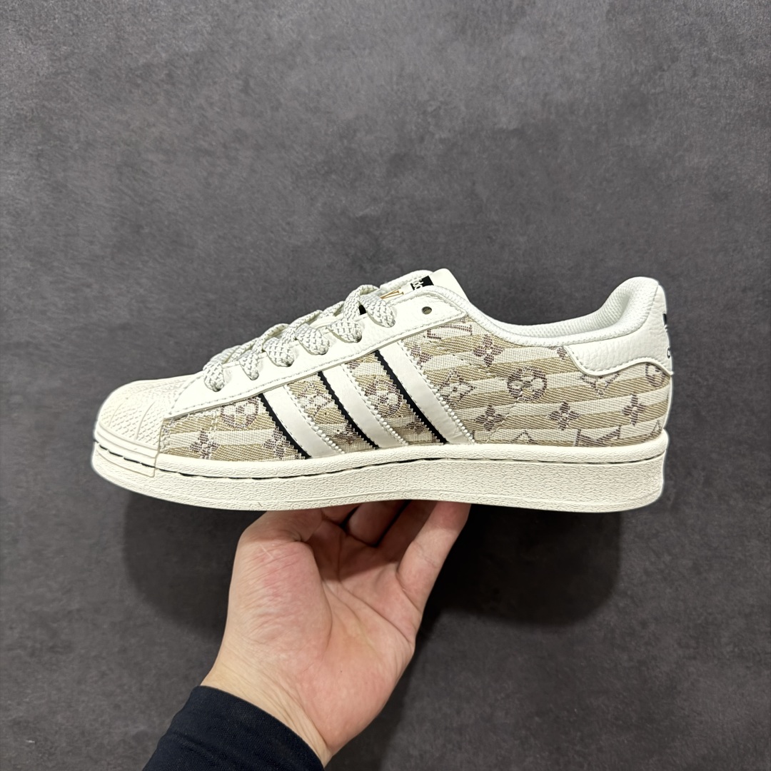  
【定制版】AD Originals Superstar x Louis Vuitton 白黄
采用全