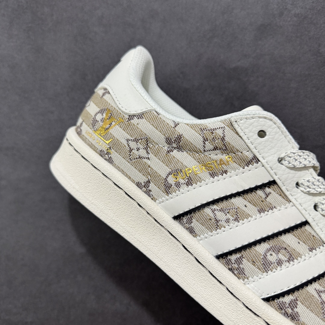  
【定制版】AD Originals Superstar x Louis Vuitton 白黄
采用全