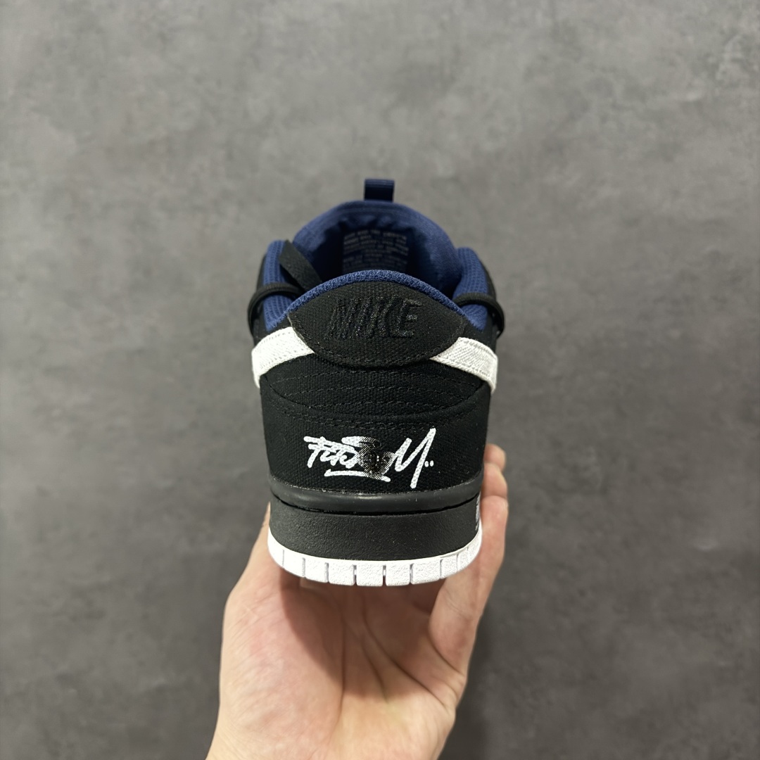Nk SB Dunk Low 复古低帮板鞋 DX6775-400