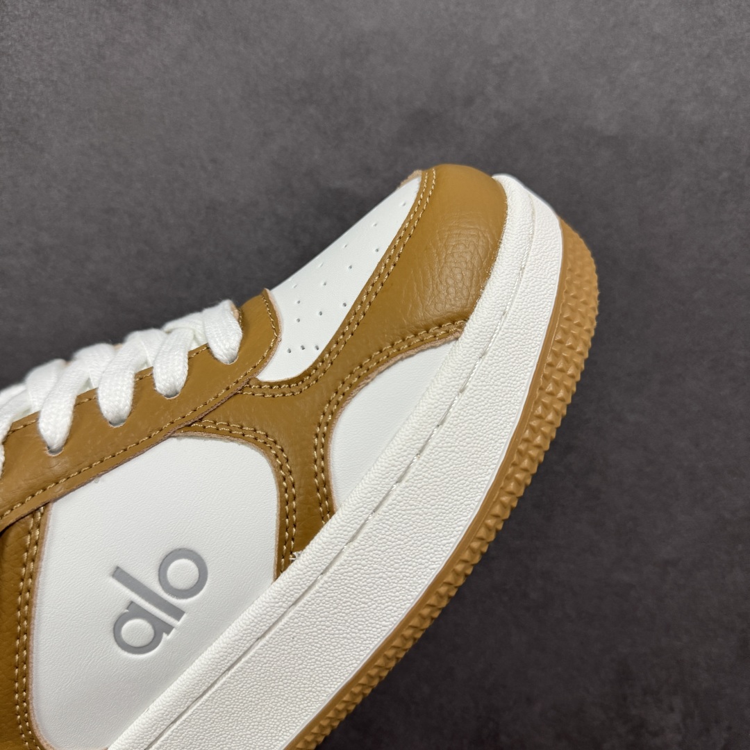 图片[5]-【公司级】alo25ss 春夏新款 拼色小白鞋厚底舒适休闲款 alo比耐克更懂女生！上脚超级百搭！而且超级舒适！是厚底款但是上脚一点都不沉重！ 非常轻便！套上袜套搭配更好看！而且还是明星同款推荐～上脚增高显腿细！ 超级适合我们小个子女生～鞋子整体也是经典的拼色撞色设计搭配鞋面细腻的真皮纹路肌理感！！ 尺码：36 36.5 37.5 38 38.5 39 40 40.5 41 42 42.5 43 44 44.5 45-选品中心