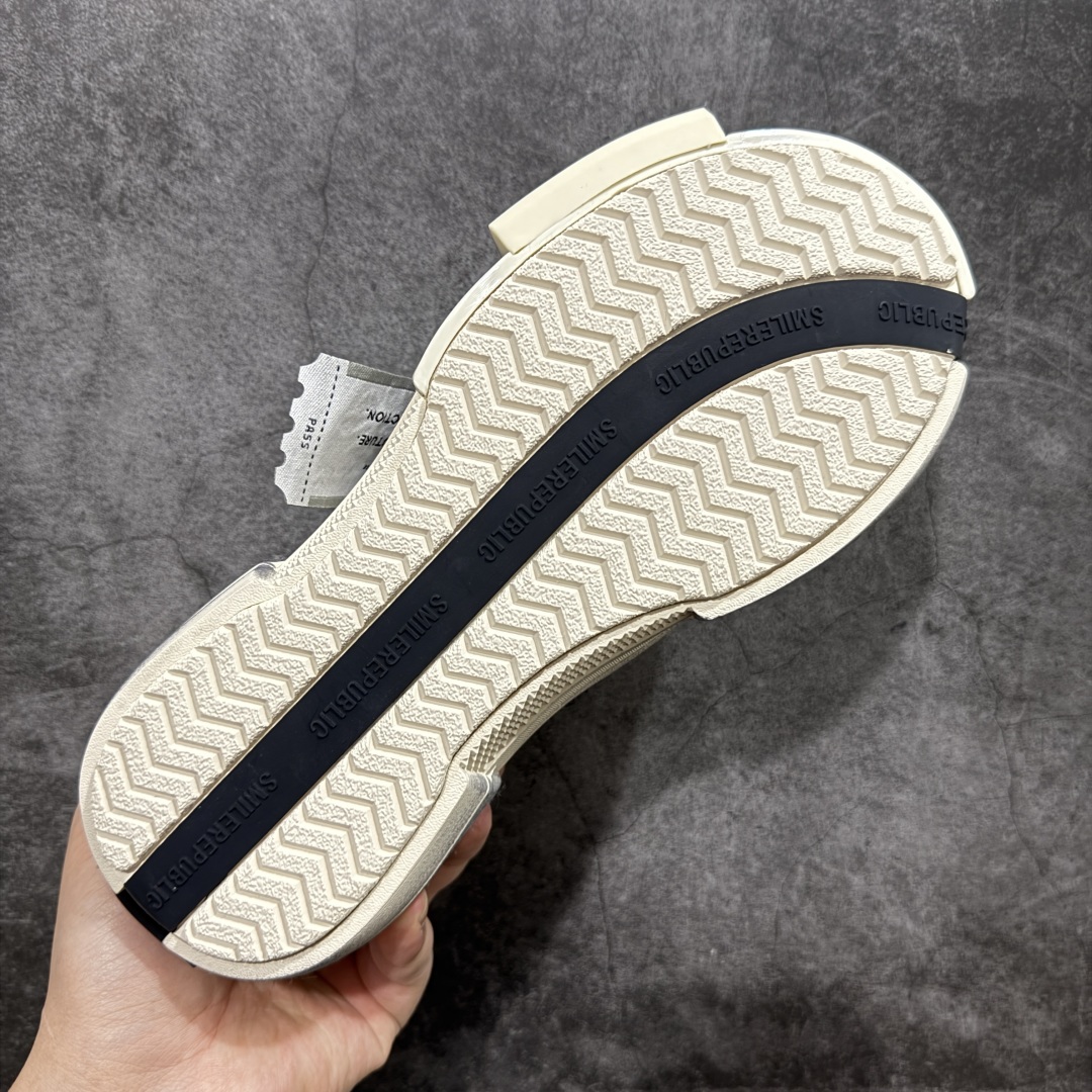 图片[9]-【广东纯原版本】SMILEREPUBLIC INCEPTION GRAY FRINGE 檀健次70s灰色流苏增高低帮帆布休闲鞋  #采用了高质量环保型帆布材料，经过多重精湛的工艺制作而成。以70年代盛兴的帆布鞋为设计灵感，将品牌logo镶嵌于鞋底，百搭时尚，尽显潮酷姿态！  尺码：35 36 37 38 39 40 41 42 43 44-选品中心