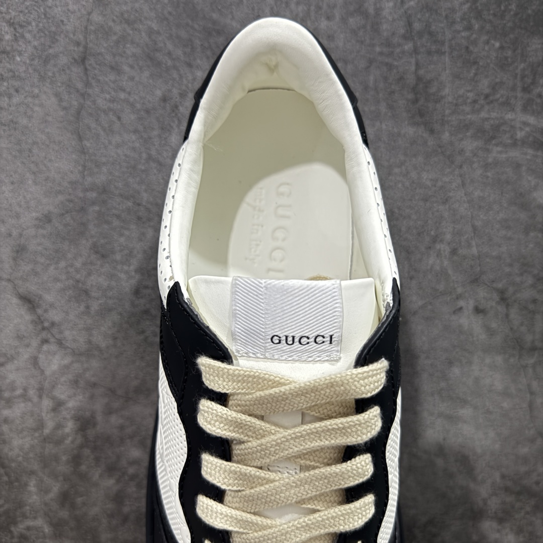 图片[8]-【HS顶级礼盒版】Gucci 2025全新升级版 GG情侣款厚底饼干鞋 小白鞋运动平板鞋 原版原色，配航空礼盒包装 明星 网红 小红书等必定种草打call❤ 原版定制牛皮面料(经典老花布，穿孔，压纹工艺)，原版底有大Gucci Logo，后跟还有个GG Logo， 原版定制，超柔软牛皮内里，牛皮垫脚👍 5cm*厚底，经典gucci织带 尺码：35-45-选品中心