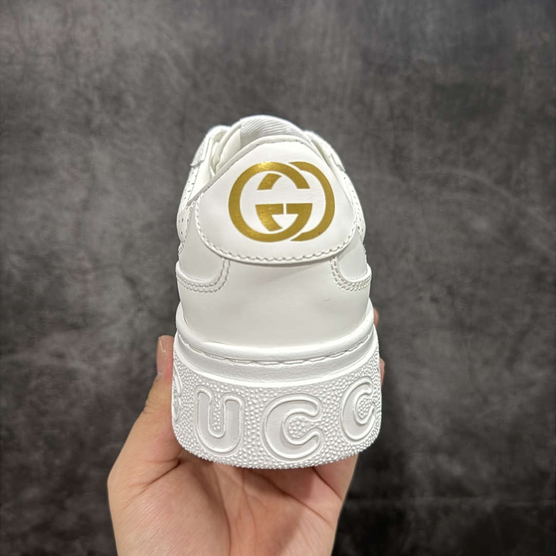 图片[4]-【HS顶级礼盒版】Gucci 2025全新升级版 GG情侣款厚底饼干鞋 小白鞋运动平板鞋 原版原色，配航空礼盒包装 明星 网红 小红书等必定种草打call❤ 原版定制牛皮面料(经典老花布，穿孔，压纹工艺)，原版底有大Gucci Logo，后跟还有个GG Logo， 原版定制，超柔软牛皮内里，牛皮垫脚👍 5cm*厚底，经典gucci织带 尺码：35-45-选品中心