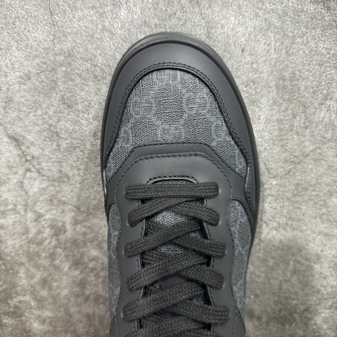 图片[5]-【HS顶级礼盒版】Gucci 2025全新升级版 GG情侣款厚底饼干鞋 小白鞋运动平板鞋 原版原色，配航空礼盒包装 明星 网红 小红书等必定种草打call❤ 原版定制牛皮面料(经典老花布，穿孔，压纹工艺)，原版底有大Gucci Logo，后跟还有个GG Logo， 原版定制，超柔软牛皮内里，牛皮垫脚👍 5cm*厚底，经典gucci织带 尺码：40-45-选品中心