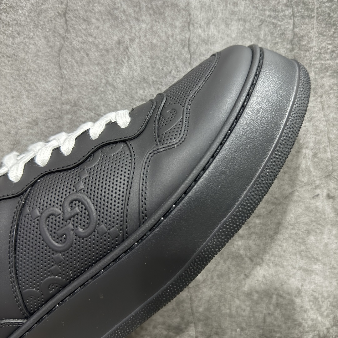 图片[6]-【HS顶级礼盒版】Gucci 2025全新升级版 GG情侣款厚底饼干鞋 小白鞋运动平板鞋 原版原色，配航空礼盒包装 明星 网红 小红书等必定种草打call❤ 原版定制牛皮面料(经典老花布，穿孔，压纹工艺)，原版底有大Gucci Logo，后跟还有个GG Logo， 原版定制，超柔软牛皮内里，牛皮垫脚👍 5cm*厚底，经典gucci织带 尺码：40-45-选品中心