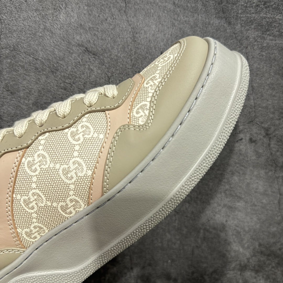 图片[6]-【HS顶级礼盒版】Gucci 2025全新升级版 GG情侣款厚底饼干鞋 小白鞋运动平板鞋 原版原色，配航空礼盒包装 明星 网红 小红书等必定种草打call❤ 原版定制牛皮面料(经典老花布，穿孔，压纹工艺)，原版底有大Gucci Logo，后跟还有个GG Logo， 原版定制，超柔软牛皮内里，牛皮垫脚👍 5cm*厚底，经典gucci织带 尺码：35-39-选品中心