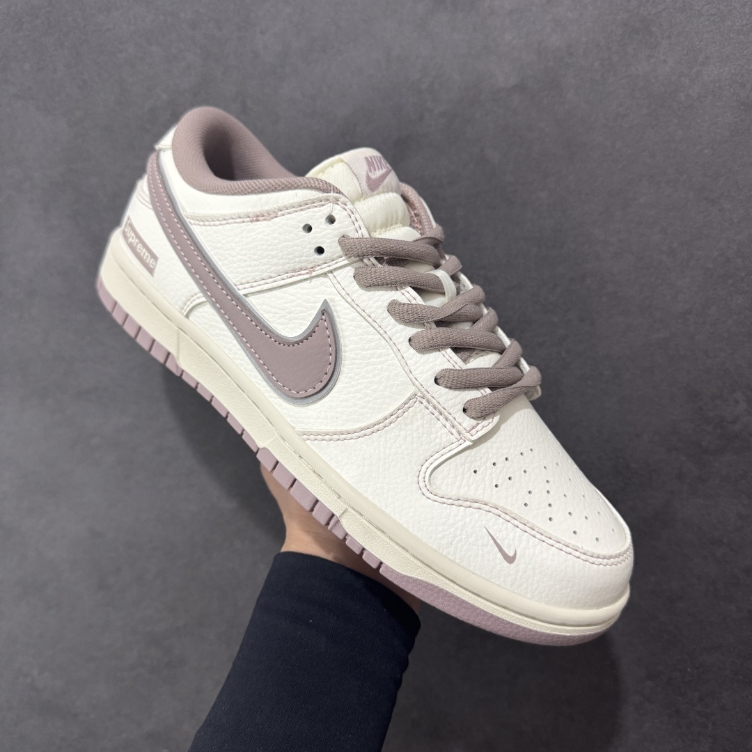 【定制版】Supreme x Nike Dunk Low 藕粉小勾 RM2308-331