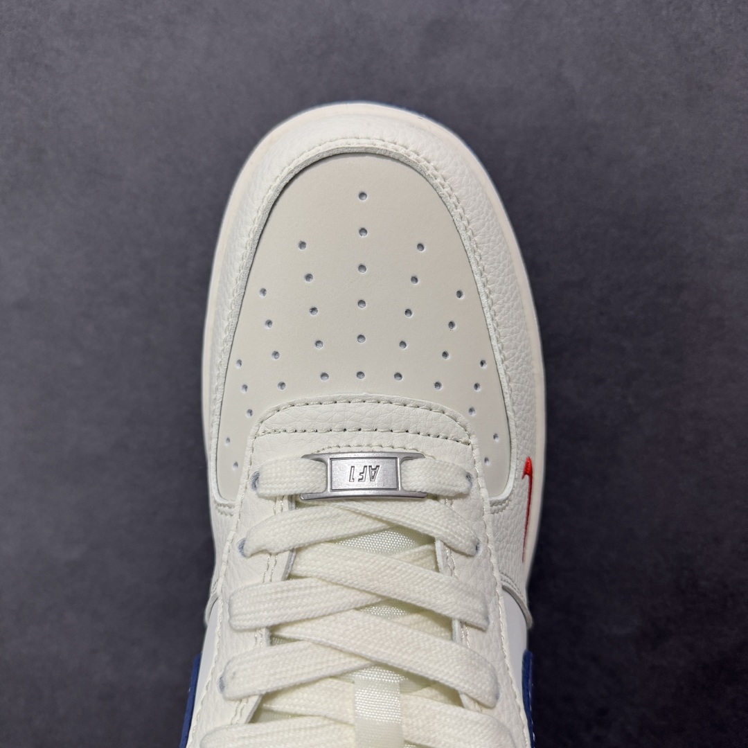 【定制版】Nike Air Force 1'07 Low 斯图西联名 米蓝底红尾 空军一号低帮休闲板鞋 JJ2508-716