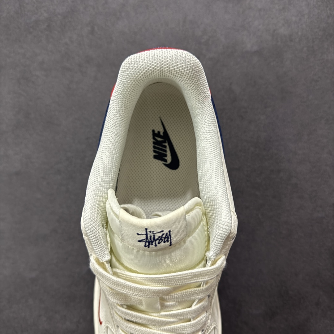 【定制版】Nike Air Force 1'07 Low 斯图西联名 米蓝底红尾 空军一号低帮休闲板鞋 JJ2508-716