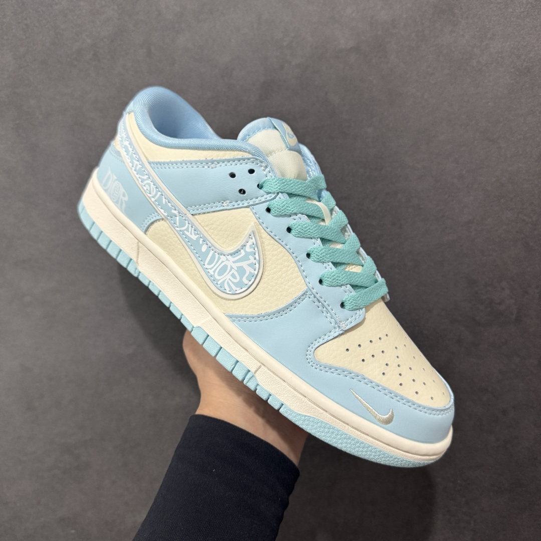 
 
【定制版】Nike SB Dunk Low 迪奥联名 涂鸦蓝勾 周年高端定制 低帮休闲板鞋 KK1