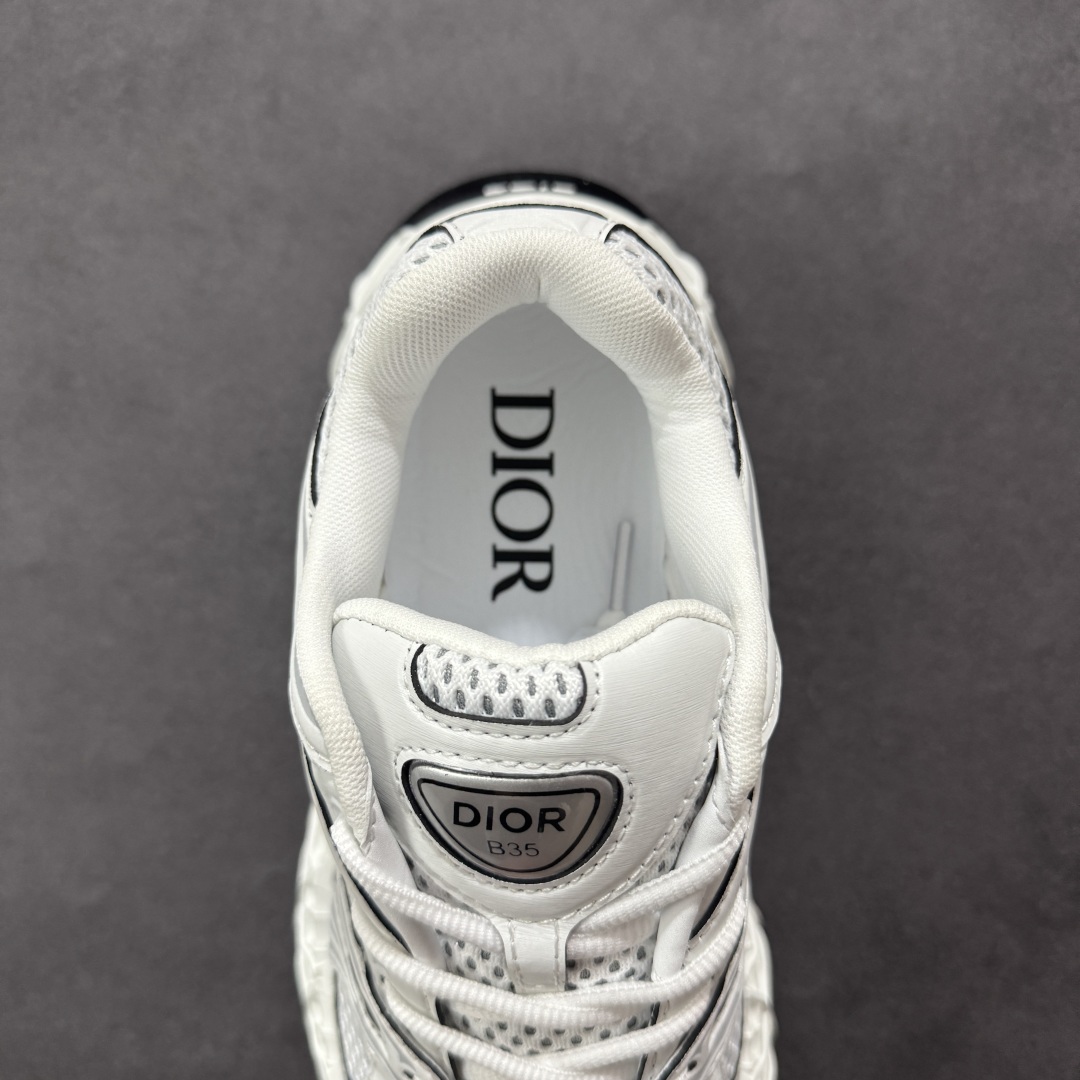 图片[7]-【广东纯原版本】Dior迪奥B35最新款老爹运动鞋 秋季新品，以时髦复古风格丰富经典系列。精心制作，可全年与休闲造型搭配 顺应复古市场的趋势的 Dad Shoes风格鞋款鞋舌上的Dior标志 也注明了这双鞋是运用了质感细腻的皮革和网眼布面材质拼接成鞋身，鞋身两侧有显眼的字母CD 表明身份，鞋身多处线条勾勒细节 让鞋子看起来不那么单调、复古立体感十足！配送专柜精美包装 面料：原版定制牛皮 内里：进口透气网里 鞋底：开模防滑大底 尺码： 39-46-选品中心