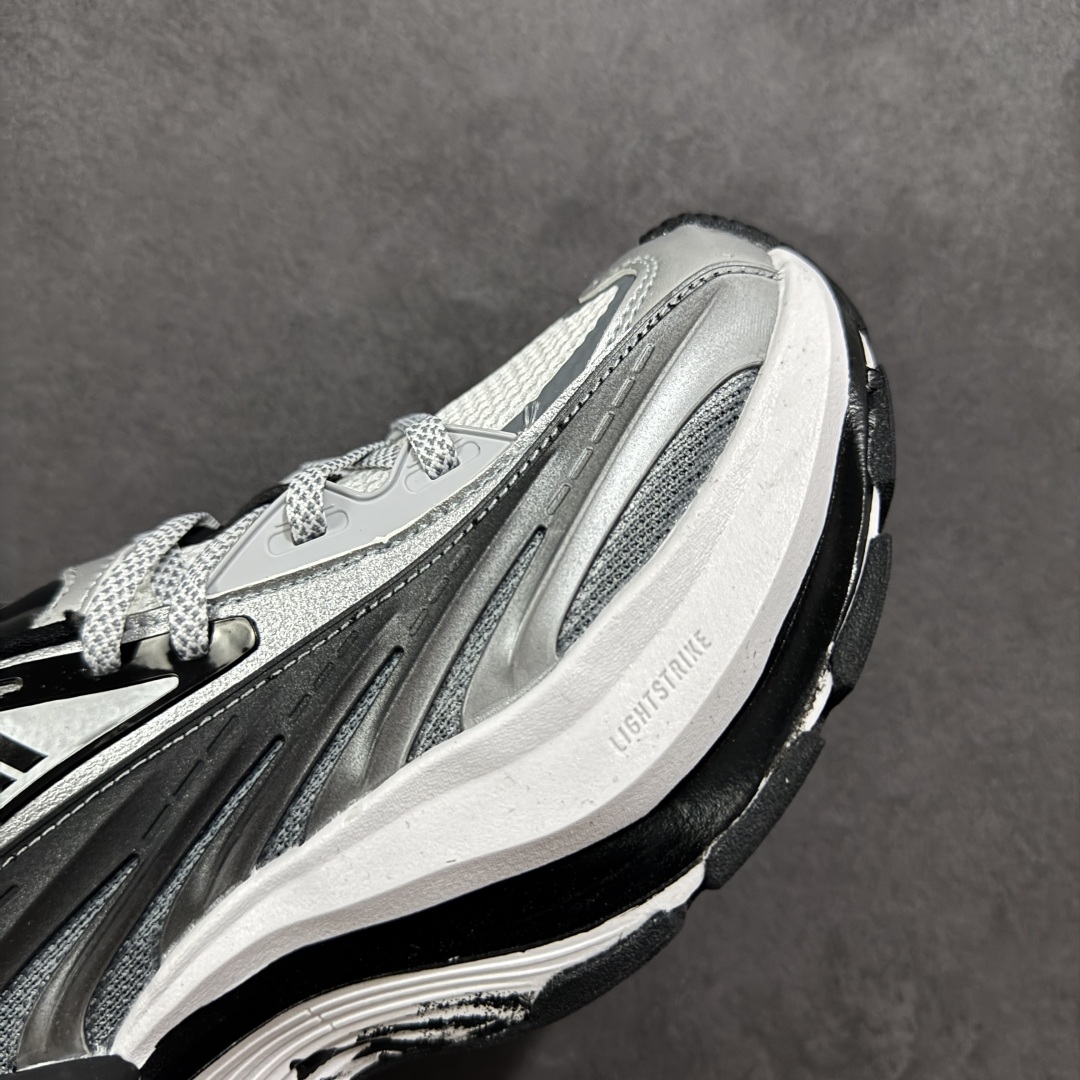 图片[5]-【公司级】Adidas Vento XLG MTW 脉冲系列 复古休闲老爹鞋 官方同步上架 鞋面是透气网面和皮革拼接 脚感轻盈 不闷汗 每次穿着跑步都感觉脚底在自由呼吸 鞋底是adidas经典的防滑设计 纹路很深 抓地力超稳 低帮设计很显脚踝纤细 却不失满满的包围安全感 货号： KI0576  尺码：35.5 36 36.5 37 38 38.5 39 40 40.5 41 42 42.5 43 44 45-选品中心