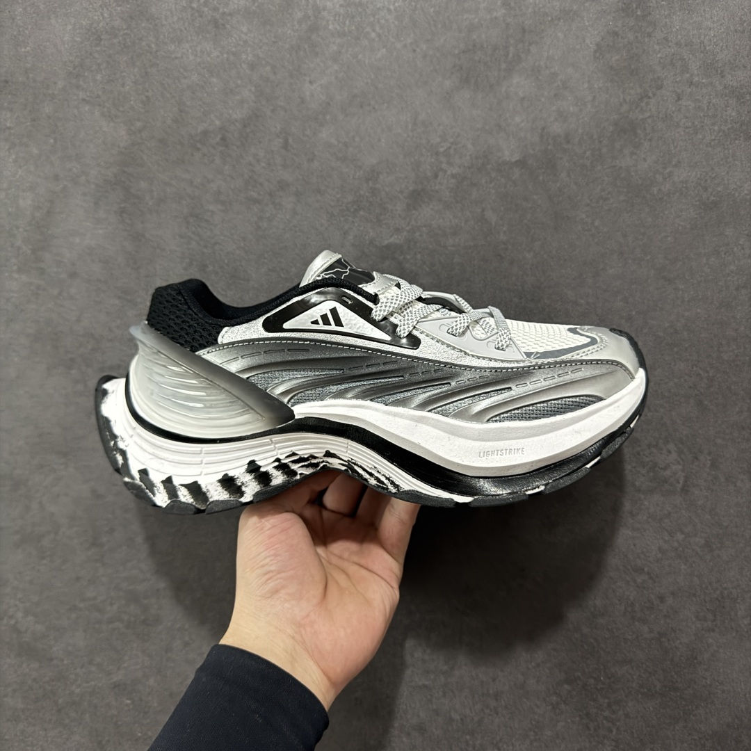 【公司级】Adidas Vento XLG MTW 脉冲系列 复古休闲老爹鞋 官方同步上架 鞋面是透气网面和皮革拼接 脚感轻盈 不闷汗 每次穿着跑步都感觉脚底在自由呼吸 鞋底是adidas经典的防滑设计 纹路很深 抓地力超稳 低帮设计很显脚踝纤细 却不失满满的包围安全感 货号: KI0576  尺码:35.5 36 36.5 37 38 38.5 39 40 40.5 41 42 42.5 43 44 45-选品中心