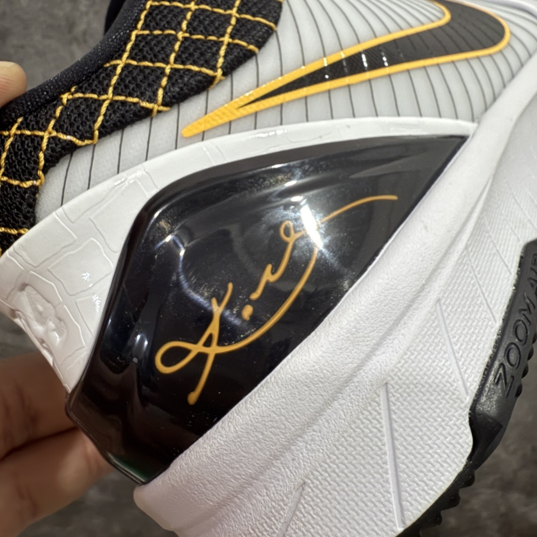 【外贸】NK Zoom Kobe 4 Protro 科比四代 季后赛 AV6339-101
历时