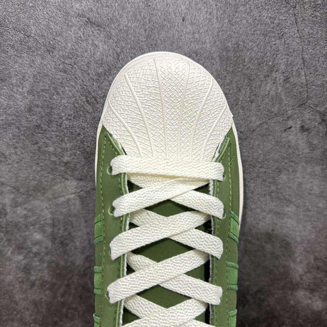 Adidas Originals Superstar 全新配色 贝壳头休闲板鞋 JI0318