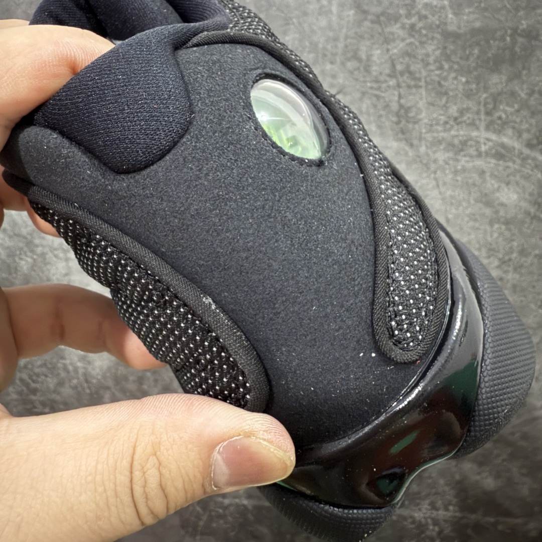 【纯原】Air Jordan AJ13 纯黑 黑猫反光猫眼 -011
全新订单配色 高端零售
外贸