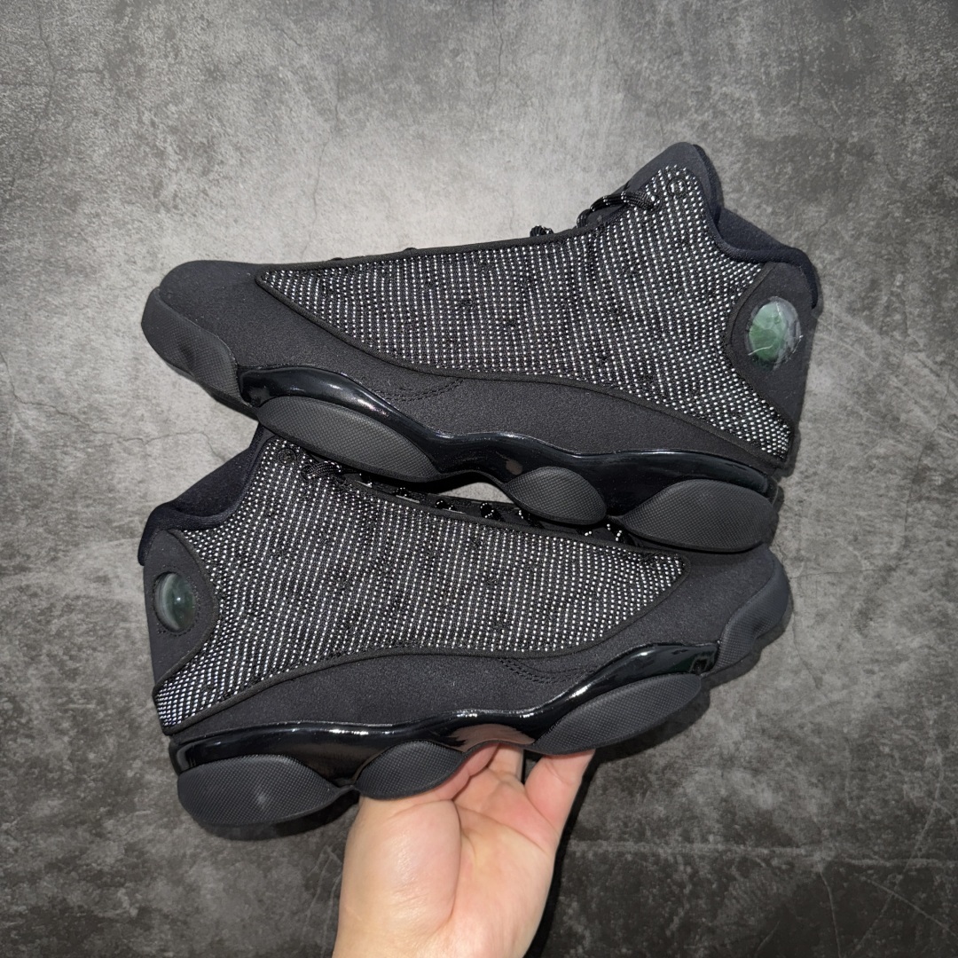 【纯原】Air Jordan AJ13 纯黑 黑猫反光猫眼 -011
全新订单配色 高端零售
外贸