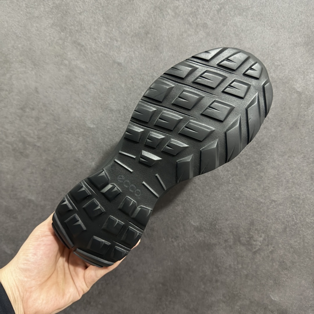 ECCO爱步25新款限定运动鞋男舒适时尚跑步鞋