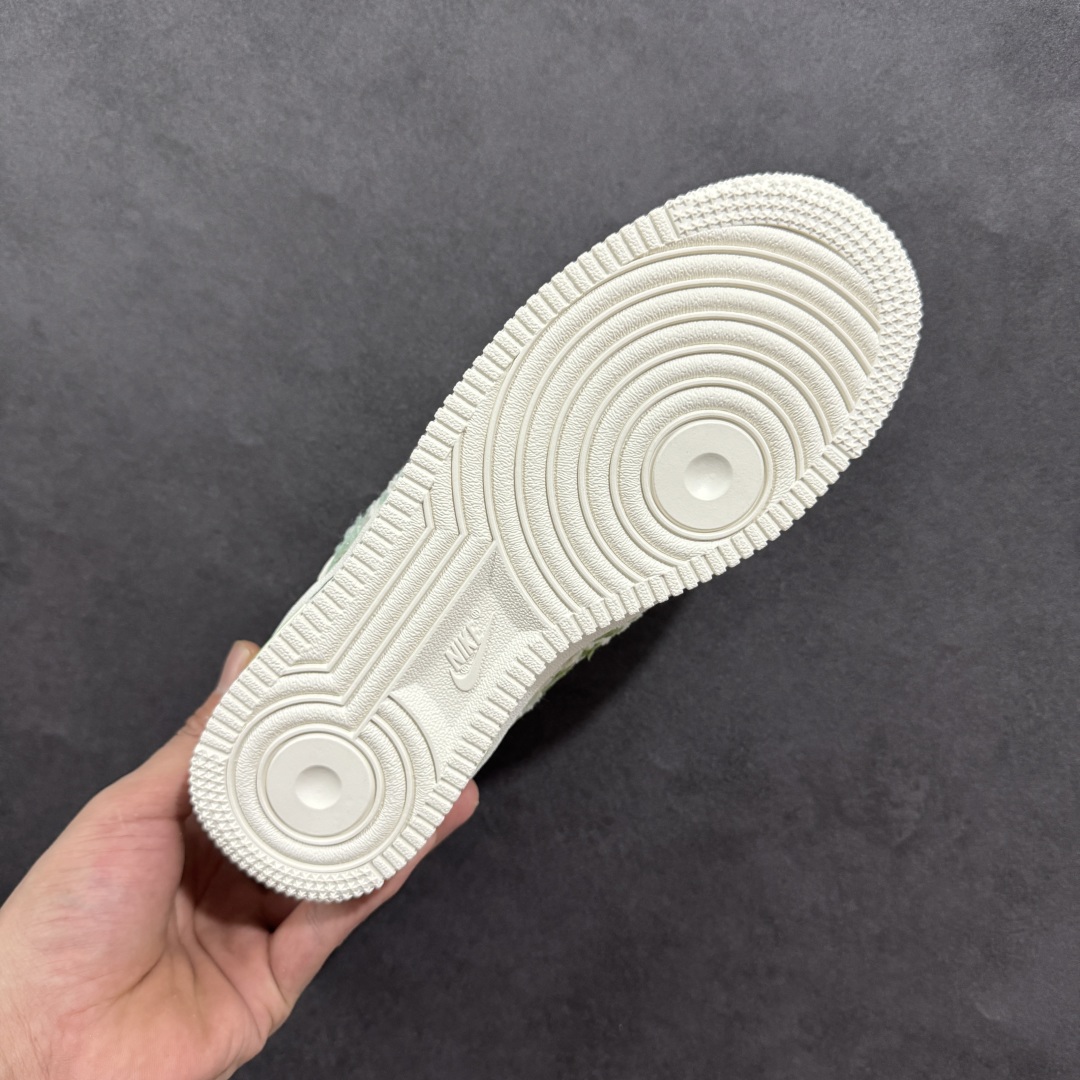 【定制版】小香风系列“泡泡玛特Dimoo” Air Force 1’07 Low ”Matt Dimoo”空军一号经典低帮百搭休闲运动板鞋 FJ7740-110