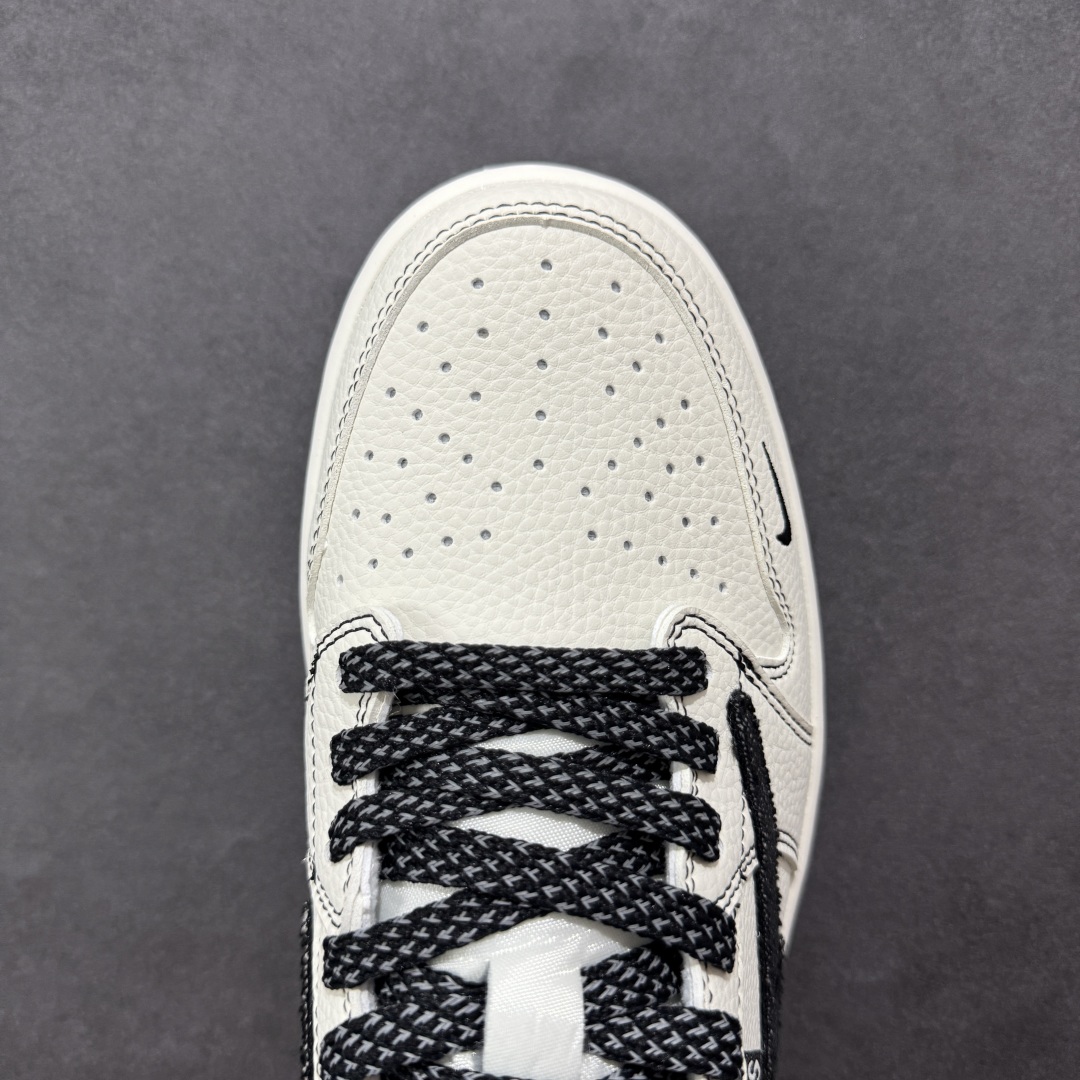 Levis x Jordan 1 Low AJ1 乔1李维斯联名 低帮文化休闲板鞋 LE2436-135