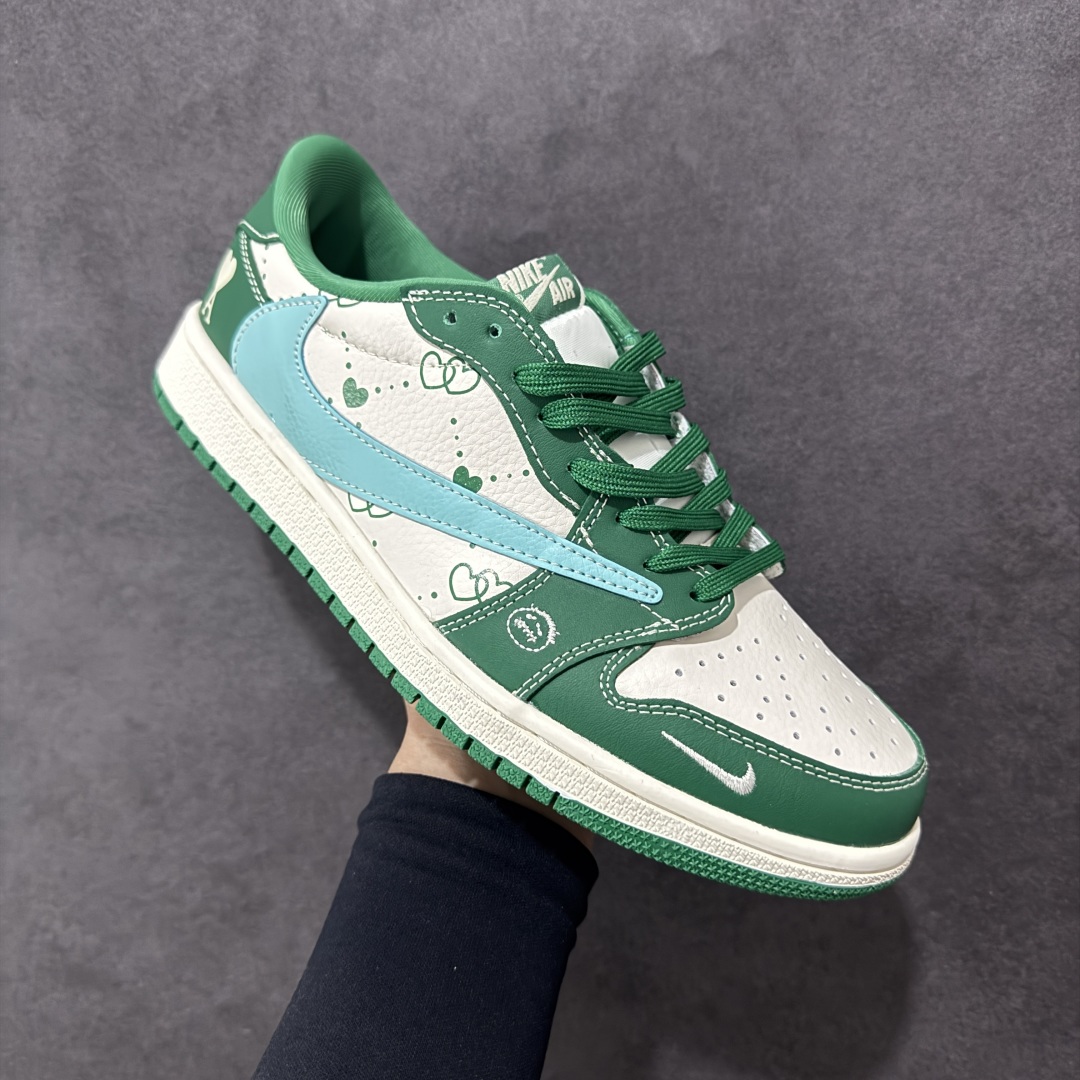 【定制版】Travis Scott x Fragment Design x Air Jordan 1 Low OG SP AJ1 艾米联名 米绿爱心 低帮文化休闲板鞋 LD2025-030