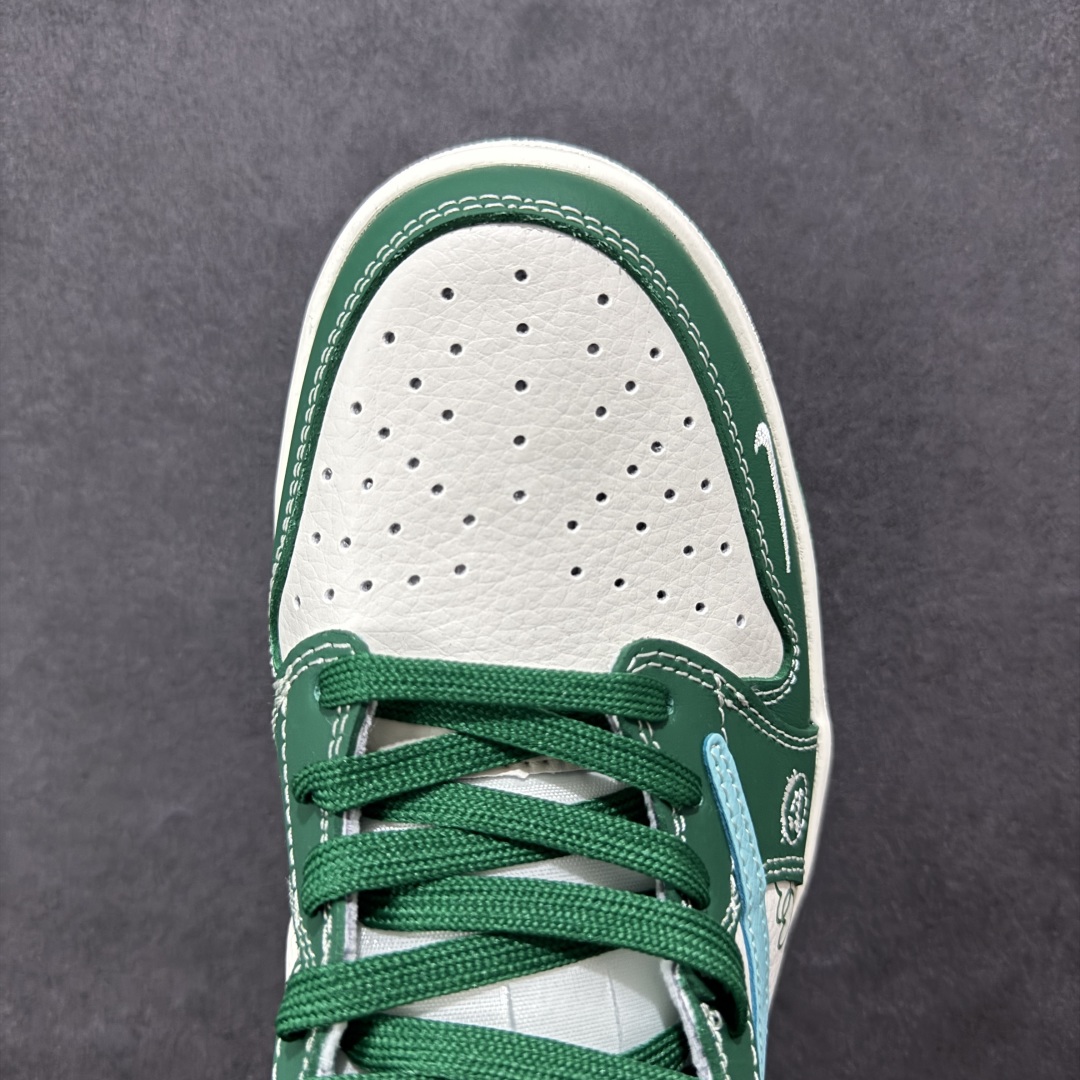 【定制版】Travis Scott x Fragment Design x Air Jordan 1 Low OG SP AJ1 艾米联名 米绿爱心 低帮文化休闲板鞋 LD2025-030