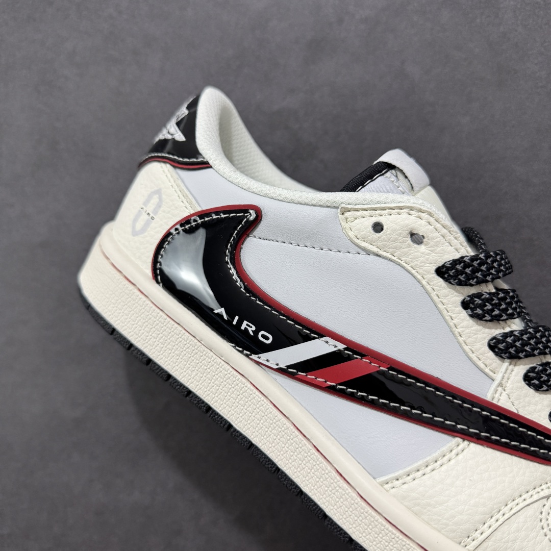 Travis Scott x Fragment Design x Jordan Air Jordan 1 Low OG SP “问界联名——鎏金黑” 低帮休闲板鞋 FC1688-238