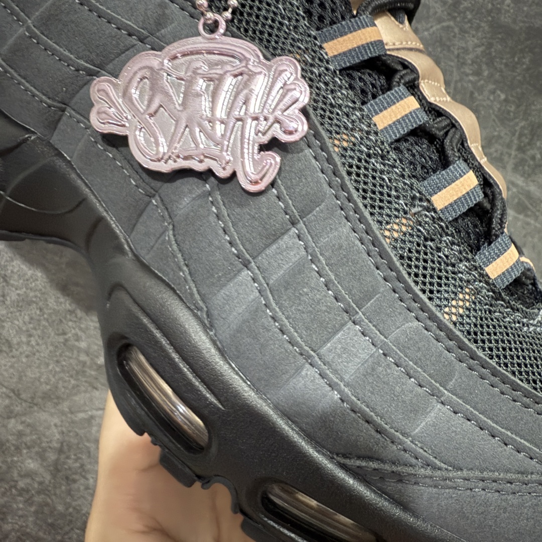 【GX纯原】NIKE 耐克 Air Max 95 潮流百搭 气垫缓震慢跑鞋 休闲防滑运动鞋
原鞋一