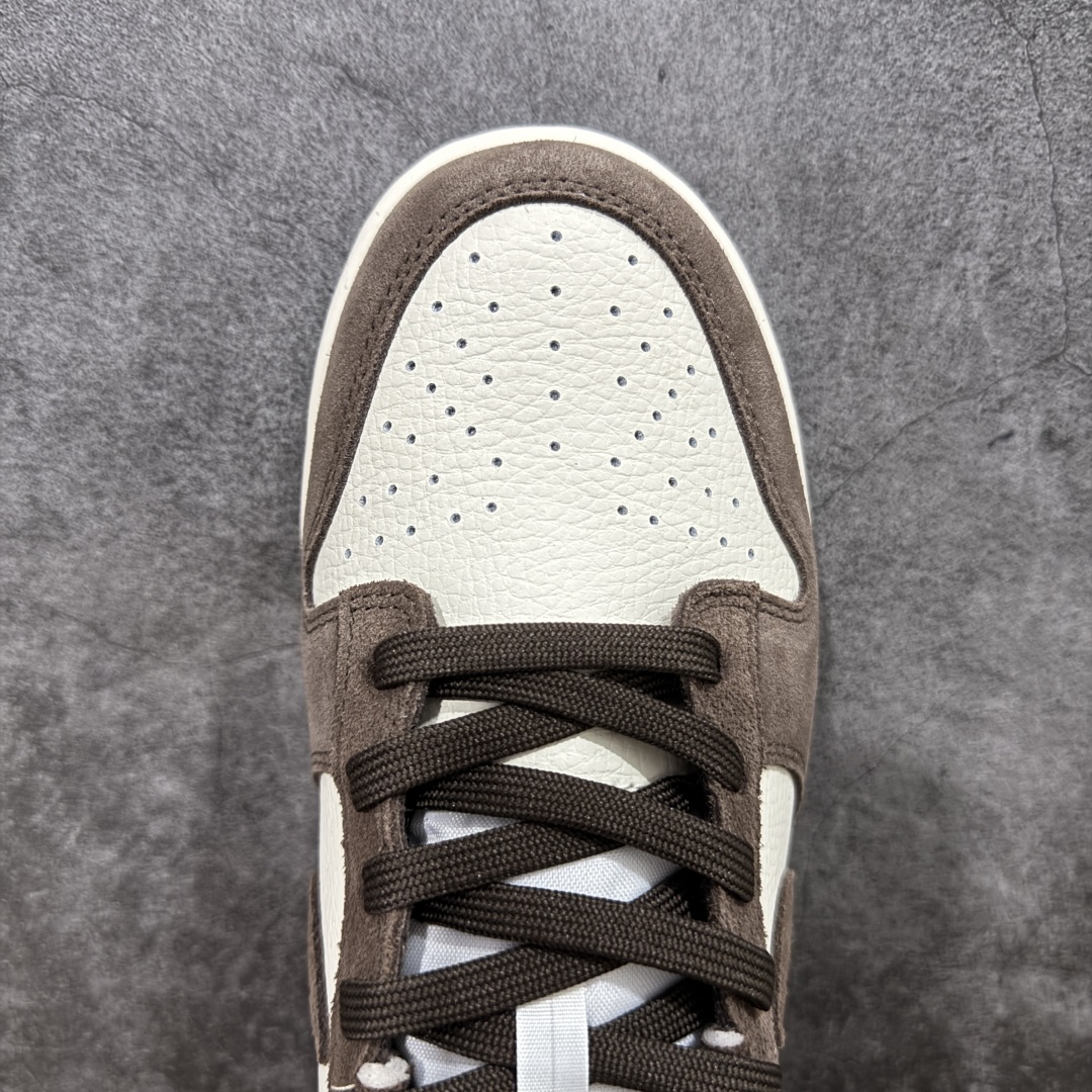 图片[5]-【YC纯原】Nike Dunk Low 巴洛克棕 此款以简约大方的造型设计，给人以随性休闲的时尚格调，穿着舒适轻便，运动灵活自如，满足日常个性穿搭。 货号： FQ8249-104 尺码： 40 40.5 41 42 42.5 43 44 44.5 45 46-选品中心