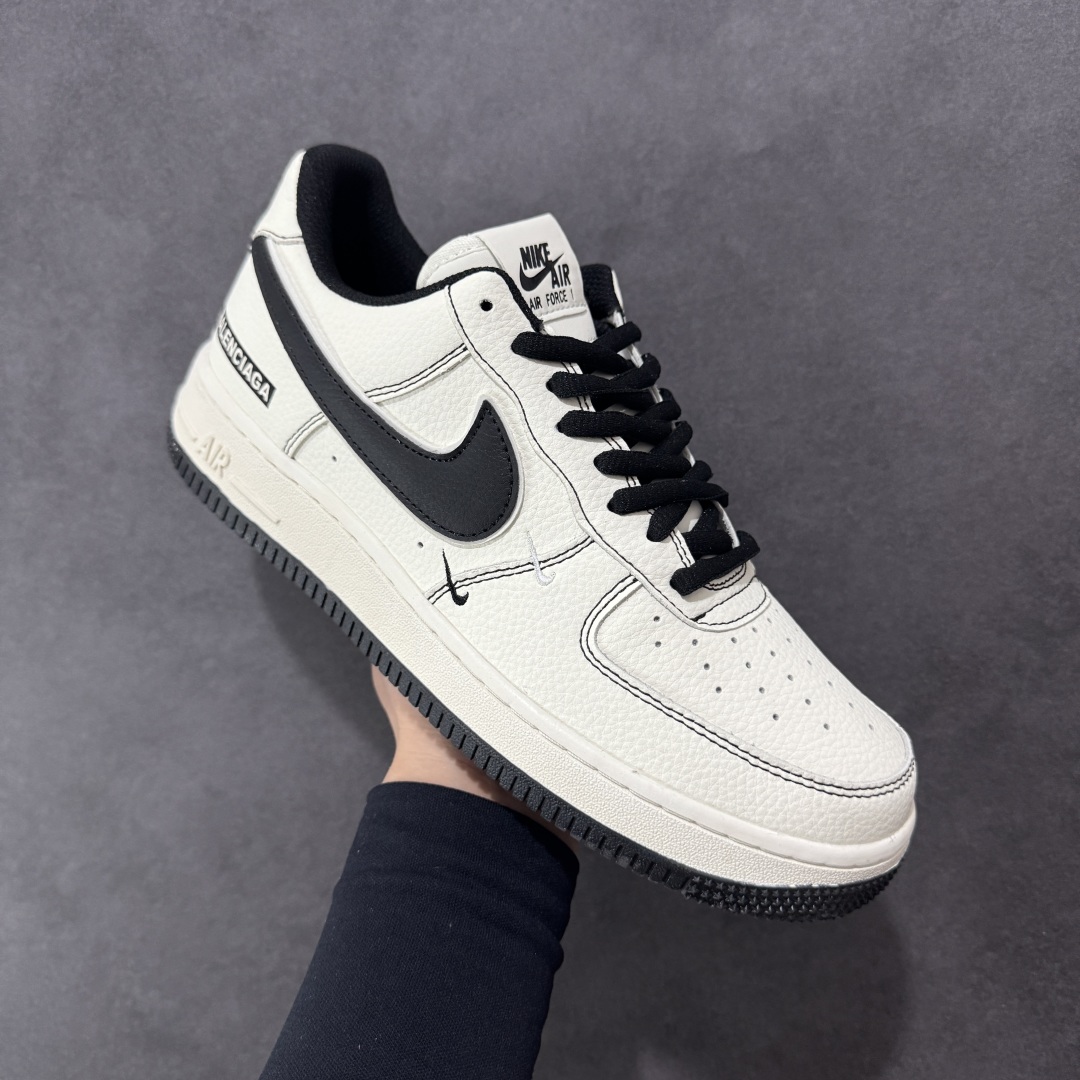图片[3]-【定制版】Balenciaga x Nike Air Force 1\’07 Low 联名三勾 米黑 空军一号低帮休闲版鞋 FR0538-090  定制皮料 原楦头原纸板 纯正空军版型 内置全掌气垫  尺码：36 36.5 37.5 38 38.8 39 40 40.5 41 42 42.5 43 44 44.5 45-选品中心