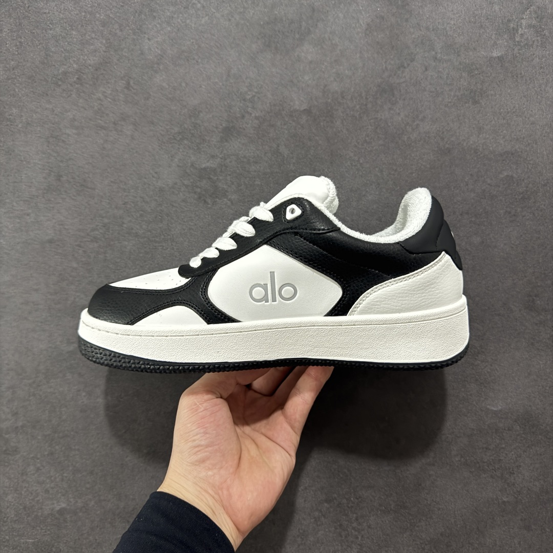 图片[2]-【公司级】alo25ss 春夏新款 拼色小白鞋厚底舒适休闲款 alo比耐克更懂女生！上脚超级百搭！而且超级舒适！是厚底款但是上脚一点都不沉重！ 非常轻便！套上袜套搭配更好看！而且还是明星同款推荐～上脚增高显腿细！ 超级适合我们小个子女生～鞋子整体也是经典的拼色撞色设计搭配鞋面细腻的真皮纹路肌理感！！ 尺码：36 36.5 37.5 38 38.5 39 40 40.5 41 42 42.5 43 44 44.5 45-选品中心