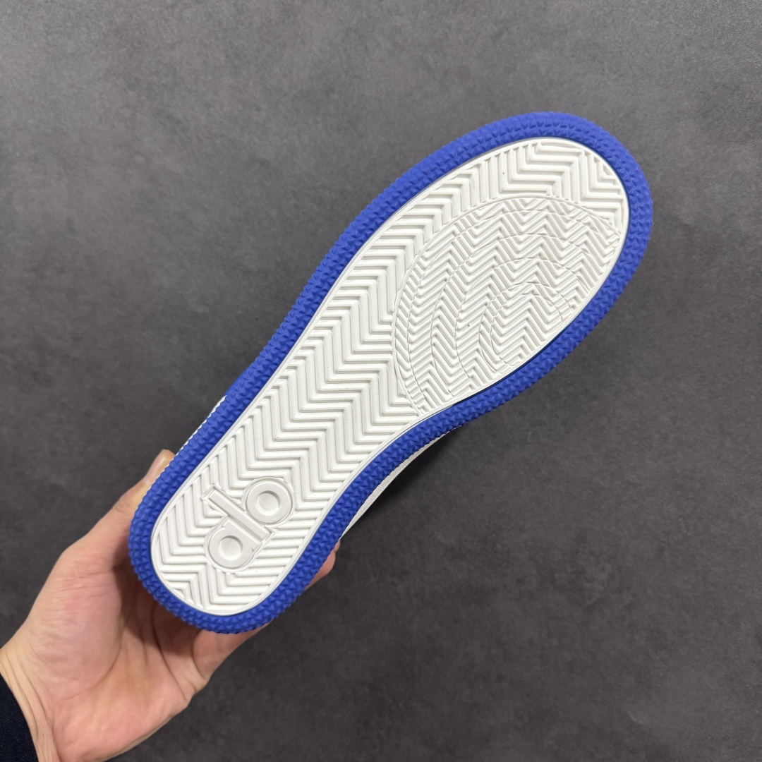 图片[9]-【公司级】alo25ss 春夏新款 拼色小白鞋厚底舒适休闲款 alo比耐克更懂女生！上脚超级百搭！而且超级舒适！是厚底款但是上脚一点都不沉重！ 非常轻便！套上袜套搭配更好看！而且还是明星同款推荐～上脚增高显腿细！ 超级适合我们小个子女生～鞋子整体也是经典的拼色撞色设计搭配鞋面细腻的真皮纹路肌理感！！ 尺码：36 36.5 37.5 38 38.5 39 40 40.5 41 42 42.5 43 44 44.5 45-选品中心