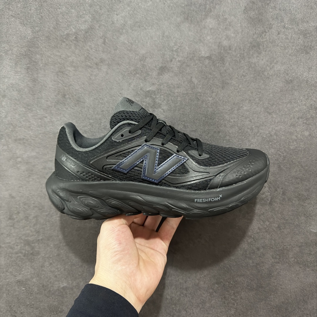 【顶级纯原】New Balance NB Fresh Foam Evoz舒适耐磨低帮跑步鞋 纯原版本受到Fresh Foam舒适骑行的启发跑鞋将毛绒舒适感提升到一个新的水平这款鞋旨在提供我们柔软 缓震的足底体验采用FreshFoam技术可平衡巅峰性能和一流的缓震性能 货号: UTRNWF 尺码:40-45-选品中心