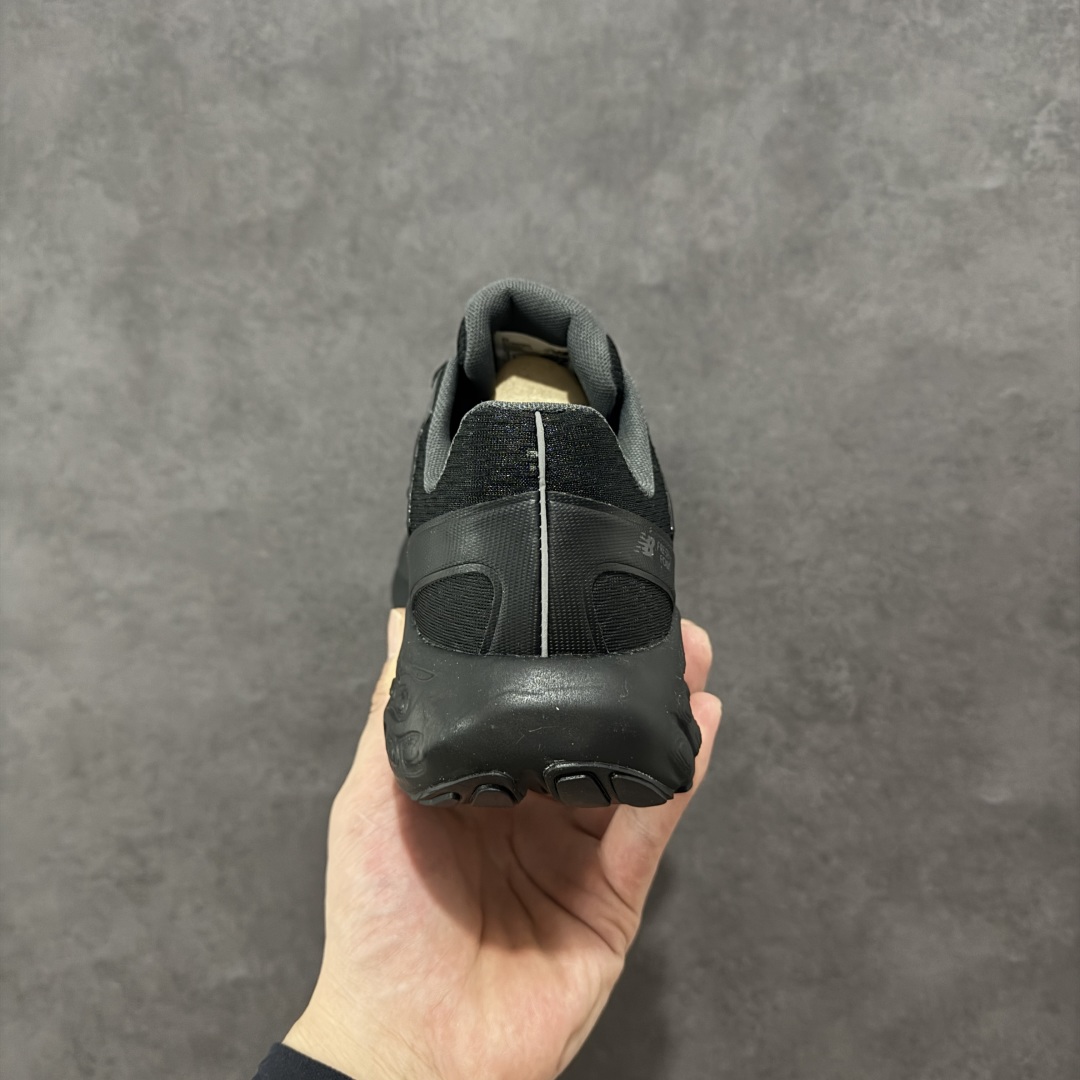 图片[4]-【顶级纯原】New Balance NB Fresh Foam Evoz舒适耐磨低帮跑步鞋 纯原版本受到Fresh Foam舒适骑行的启发跑鞋将毛绒舒适感提升到一个新的水平这款鞋旨在提供我们柔软 缓震的足底体验采用FreshFoam技术可平衡巅峰性能和一流的缓震性能 货号： UTRNWF 尺码：40-45-选品中心