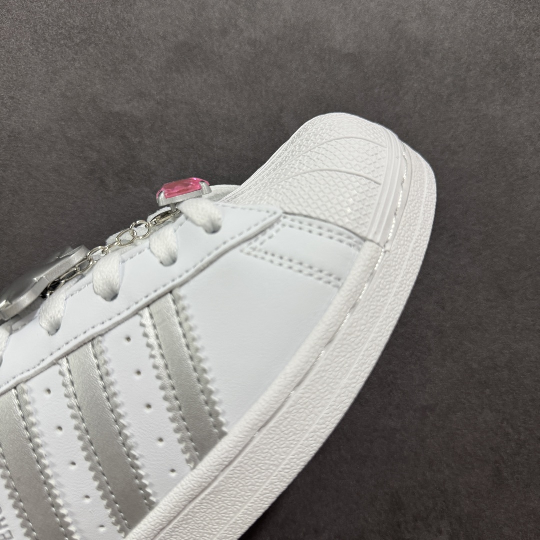 图片[5]-【公司级】AD Originals Superstar 贝壳头 采用全新头层拼接皮革材质 后跟采用特色3D立体印字 渠道正品订单 诠释市场最高工艺水平 全鞋进口头层皮料打造。区别市面普通真标版本，进出专柜无压力 货号：JQ8777 尺码：35-40-选品中心