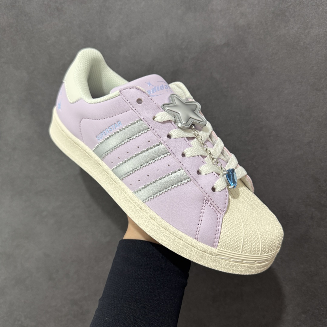 图片[3]-【公司级】AD Originals Superstar 贝壳头 采用全新头层拼接皮革材质 后跟采用特色3D立体印字 渠道正品订单 诠释市场最高工艺水平 全鞋进口头层皮料打造。区别市面普通真标版本，进出专柜无压力 货号：JQ8776 尺码：35-40-选品中心
