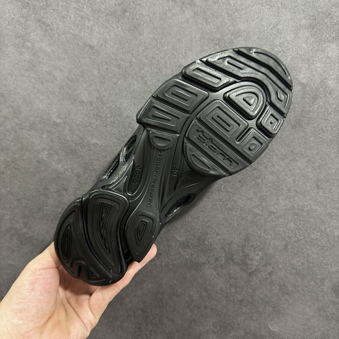 图片[9]-【广东版】Ecco 爱步 健步探索系列 BIOM防滑真皮运动鞋 牛皮鞋面 纹理自然 柔韧耐穿 直接注塑工艺连接鞋面与鞋底 一体成型 合脚耐穿 橡胶外底 适应多种地形 防滑耐磨 强劲抓地 BIOM核心自然律动科技 符合人体工学 长效缓震 能量回弹 踏风前行 自然律动 裸足科技 尺码：39 40 41 42 43 44-选品中心