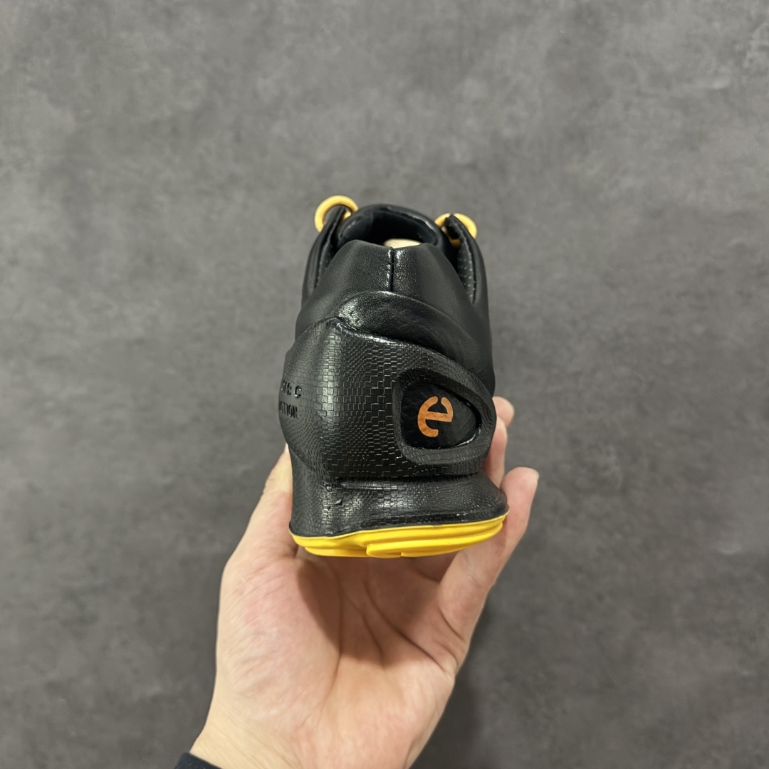 图片[4]-【广东版】Ecco 爱步 健步探索系列 BIOM防滑真皮运动鞋 牛皮鞋面 纹理自然 柔韧耐穿 直接注塑工艺连接鞋面与鞋底 一体成型 合脚耐穿 橡胶外底 适应多种地形 防滑耐磨 强劲抓地 BIOM核心自然律动科技 符合人体工学 长效缓震 能量回弹 踏风前行 自然律动 裸足科技 尺码：39 40 41 42 43 44-选品中心