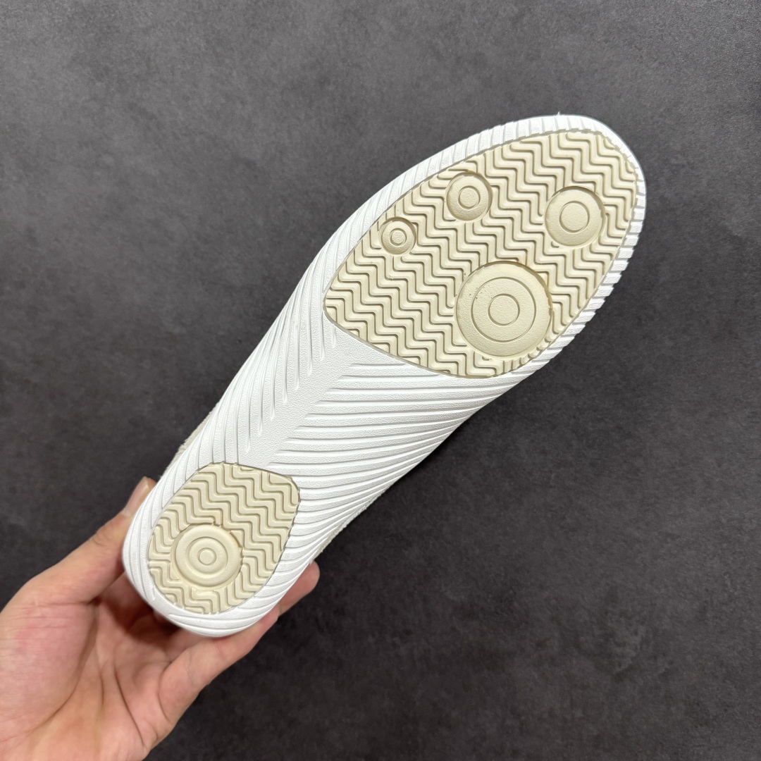 图片[9]-【公司级】亚瑟士 Onitsuka Tiger 鬼塚虎 SCLAW 鬼冢虎 轻便舒适 防滑耐磨透气支撑 低帮 生活休闲鞋 男女同款 复古美学极简风格，配色独具个性又超级好看。鞋口织物收口，经典鞋袜一体，明线设计标志性 logo，太亮眼啦！整体采用织物和柔软皮革拼接，时尚质感满满。关键是上脚舒服得不得了，巨好穿！不管是日常搭配还是运动，它都能完美胜任。别再犹豫，赶紧把它带回家！#鬼塚虎#明星同款 #舒适好穿 #夏日宝藏透气蓝球鞋 #夏日宝藏休闲老爹鞋#酷飒男女情侣款宝藏鞋。 尺码：36-45含半码-选品中心