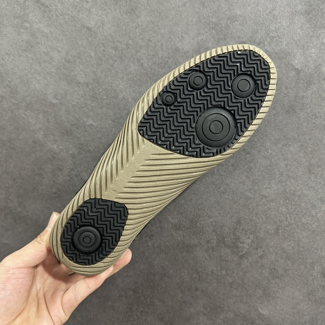 图片[9]-【公司级】亚瑟士 Onitsuka Tiger 鬼塚虎 SCLAW 鬼冢虎 轻便舒适 防滑耐磨透气支撑 低帮 生活休闲鞋 男女同款 复古美学极简风格，配色独具个性又超级好看。鞋口织物收口，经典鞋袜一体，明线设计标志性 logo，太亮眼啦！整体采用织物和柔软皮革拼接，时尚质感满满。关键是上脚舒服得不得了，巨好穿！不管是日常搭配还是运动，它都能完美胜任。别再犹豫，赶紧把它带回家！#鬼塚虎#明星同款 #舒适好穿 #夏日宝藏透气蓝球鞋 #夏日宝藏休闲老爹鞋#酷飒男女情侣款宝藏鞋。 尺码：36-45含半码-选品中心