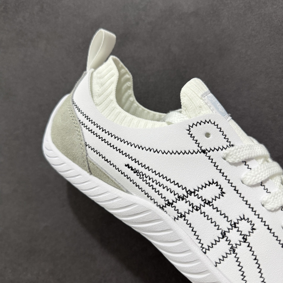 图片[6]-【公司级】亚瑟士 Onitsuka Tiger 鬼塚虎 SCLAW 鬼冢虎 轻便舒适 防滑耐磨透气支撑 低帮 生活休闲鞋 男女同款 复古美学极简风格，配色独具个性又超级好看。鞋口织物收口，经典鞋袜一体，明线设计标志性 logo，太亮眼啦！整体采用织物和柔软皮革拼接，时尚质感满满。关键是上脚舒服得不得了，巨好穿！不管是日常搭配还是运动，它都能完美胜任。别再犹豫，赶紧把它带回家！#鬼塚虎#明星同款 #舒适好穿 #夏日宝藏透气蓝球鞋 #夏日宝藏休闲老爹鞋#酷飒男女情侣款宝藏鞋。 尺码：36-45含半码-选品中心