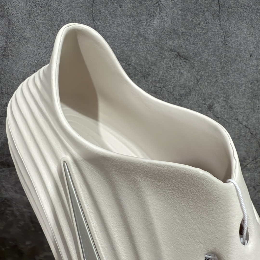 图片[6]-【LW版本】Nike Reactx Rejuven 8 耐克新款夏季沙滩凉鞋拖鞋洞洞鞋 HV5060-100 正确组合底 超高清洁度 完美版型 区别市面通货 采用质感柔软且出众回弹的 ReactX泡绵，发泡组合大底 脚感十分舒适，缔造非凡舒适的日常穿着体验，助你保持活力。  尺码：36-49.5-选品中心