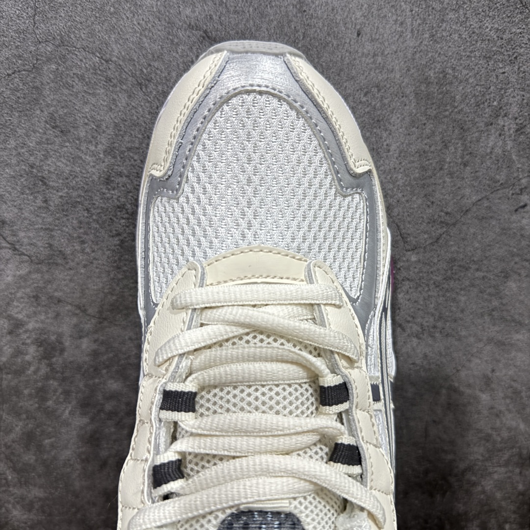 图片[5]-【公司级】Asics Gel-NYC复古单品 亚瑟士ASICSTIGER秋季新款休闲鞋 厚底街头运动休闲鞋 ASICS亚瑟士推出全新GEL-NYC，彰显纽约都市活力 这次的新系列融入了多个版本GEL的经典设计风格，广受好评。其设计灵感来源于GEL-NIMBUS 3,GEL-MC PLUS V 和 GEL-CUMULUS 16 这些往日经典鞋款。GEL-NYC使用GEL-CUMULUS 16鞋款的鞋楦设计,展现了独特的现代化美学。鞋底采用了轻质发泡材料,并在后跟和前掌处采用了ASICS亚瑟士核心科技——GEL缓震胶,赋予鞋款强大的缓冲性能,提供了更柔软舒适的穿着体验。而在原有设计的启发之上,此次鞋款采用更贴合当今潮流趋势的材料和创新技术,展现出纽约充满活力的都市精神。 尺码：36-45-选品中心