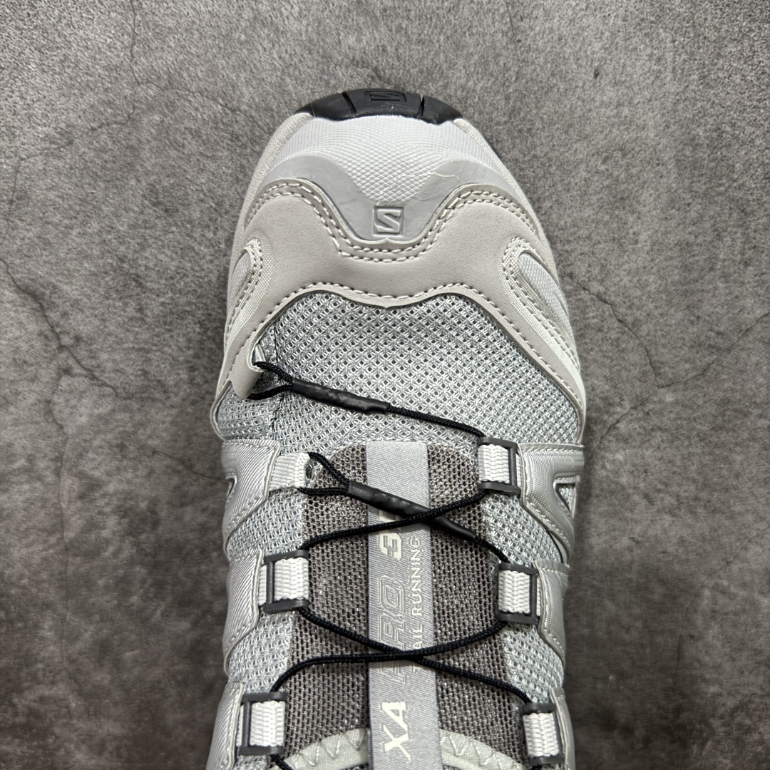 图片[5]-【666版本】SALOMON 萨洛蒙 XA PRO 3D 户外运动 网布减震防滑透气 低帮跑步鞋 男女同款 合金灰 全新品质 巅峰之作 所有配色均购物原版拆解1：1开发 原材料打造 非市场公版便宜货 私模大底 清洁度比市场所有版本都高 全套原纸板楦头开发 原厂网布配套 确保原汁原味 完美呈现版型 原档数据独家私模五层组合大底 男女鞋同步官方开发至46 原装Ortholite轻量化鞋垫 中底布带钢印编号 原厂TPU锁扣 进口港宝加持 后跟自然饱满 还原公司包裹性 鞋面采用SENSIFT贴合技术 全方位贴合包裹脚型 鞋跟部鞋底牵引设计 提供强大的抓地性能 更适应野外崎岖不平的道路 其3D ADVANCED CHASSIS底盘 材料轻量大化 钉齿设计更具稳定性 防护性 鞋底易磨损区运用CONTAGRIP高耐磨材料 应对城市硬质路面长距离跑考验 货号：416175 尺码：36 36.5 37.5 38 38.5 39 40 40.5 41 42 42.5 43 44 45 46-选品中心